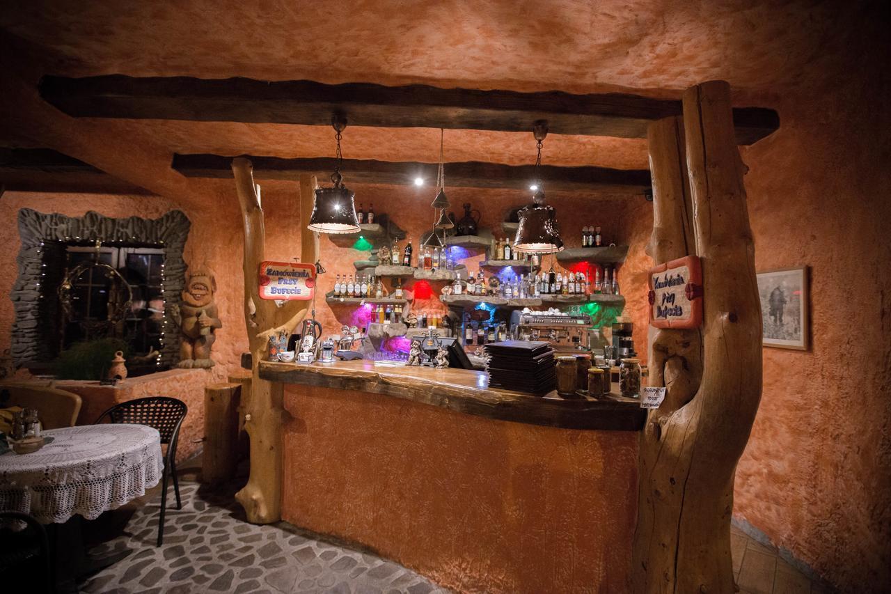 Troll Bed and Breakfast Cisna Buitenkant foto