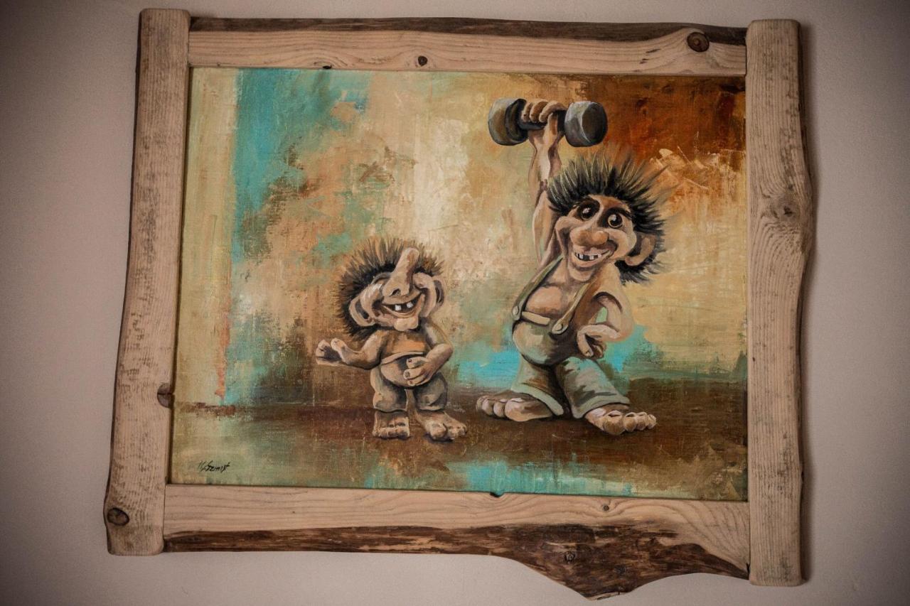 Troll Bed and Breakfast Cisna Buitenkant foto